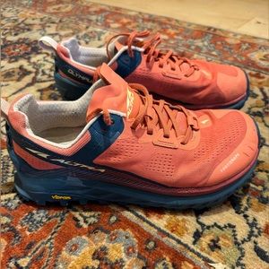 Altra Olympus W’s 9.5